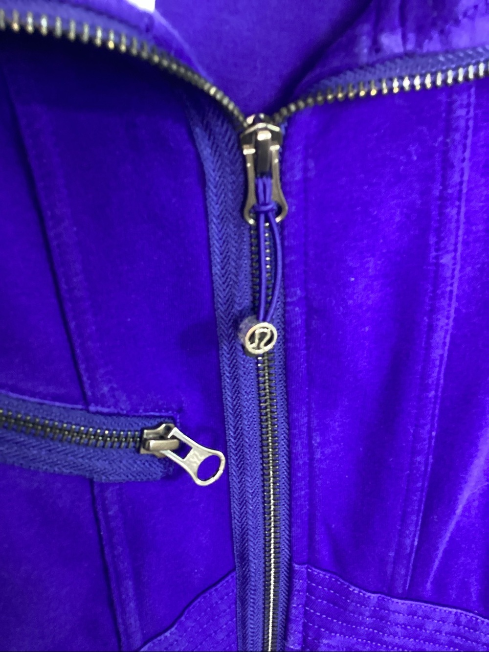 Lululemon jacket - Picture 6 of 13